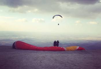 Alicante paragliding at its best at the Costa Bñanca