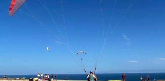 Summer paragliding in Alicante